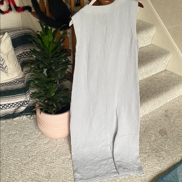 Faherty Sleeveless Midi Dress in Light Gray Blue - Picture 5 of 11